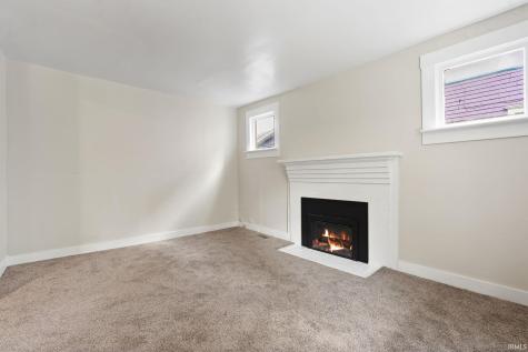 804 Kinnaird Avenue Fort Wayne IN 46807