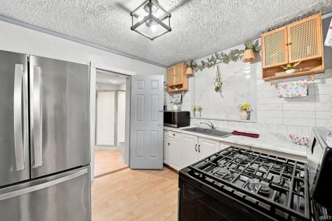 1402 Fairfield Avenue Fort Wayne IN 46802