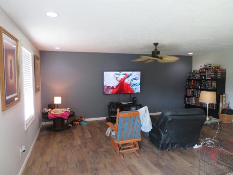 9621 W 575 S Owensville IN 47665