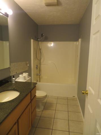 9621 W 575 S Owensville IN 47665