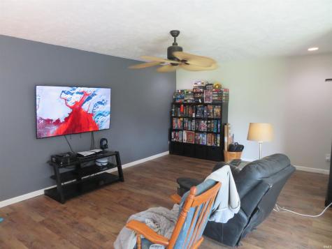 9621 W 575 S Owensville IN 47665