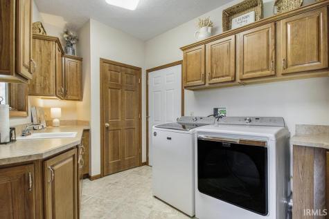 8173 E Walnut Ridge New Carlisle IN 46552