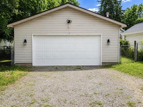 1413 E Fox Street South Bend IN 46613
