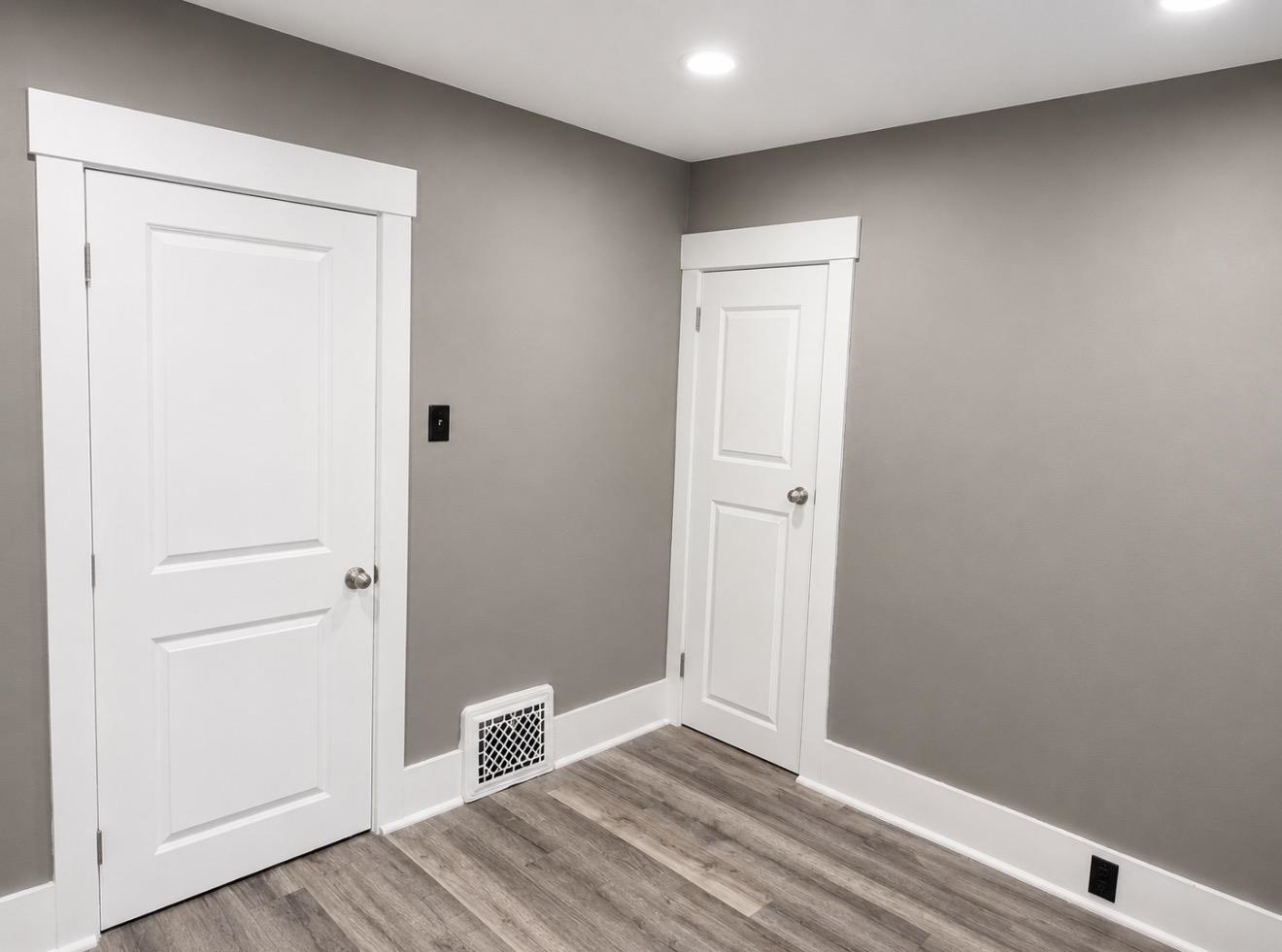 1413 E Fox Street South Bend IN 46613