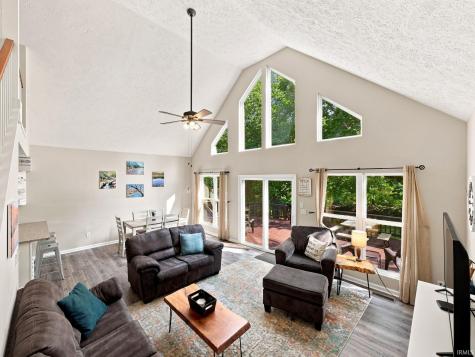 11390 W Horseshoe Bend Road Brookston IN 47923
