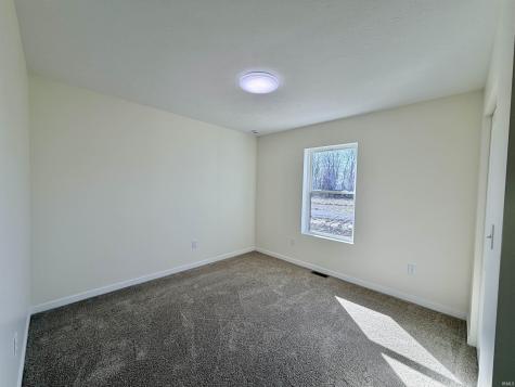 1380 N 1375 W Linton IN 47441