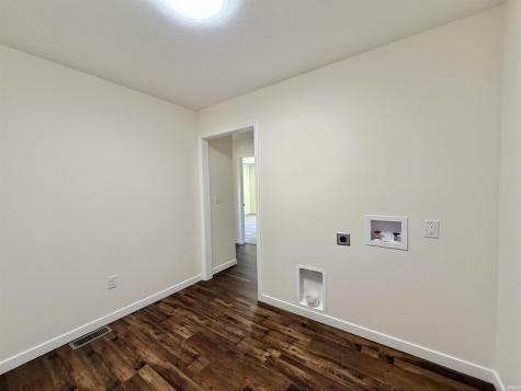 1380 N 1375 W Linton IN 47441