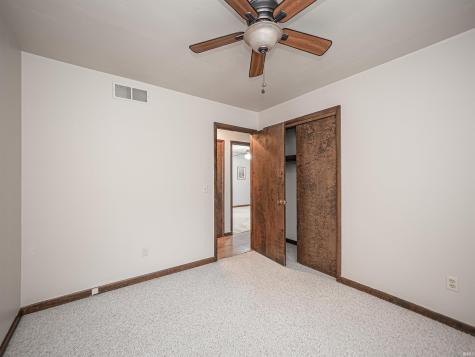 8358 Albert Drive Wadesville IN 47638