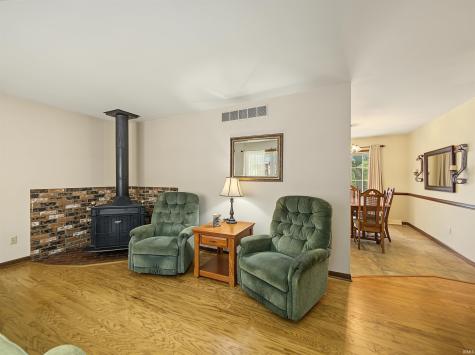 8358 Albert Drive Wadesville IN 47638