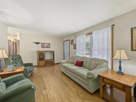 8358 Albert Drive Wadesville IN 47638