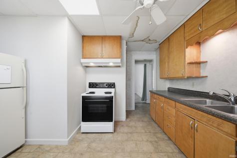322 S Jefferson Street Hartford City IN 47348