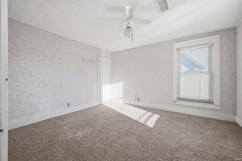 322 S Jefferson Street Hartford City IN 47348