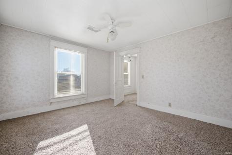 322 S Jefferson Street Hartford City IN 47348