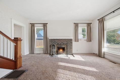 322 S Jefferson Street Hartford City IN 47348
