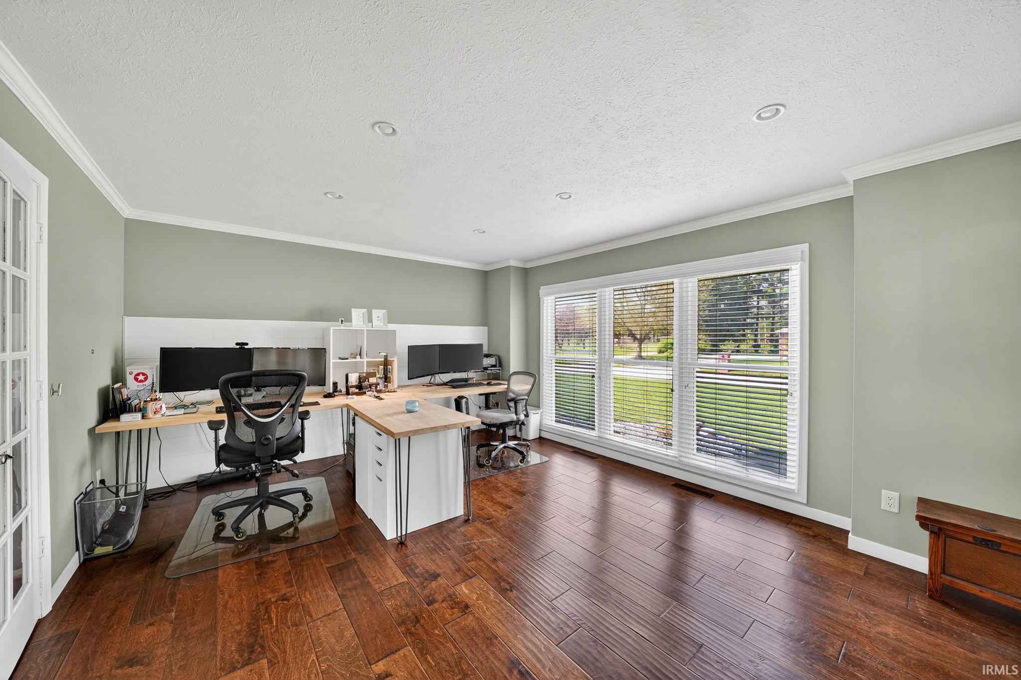 15610 Durham Way Granger IN 46530