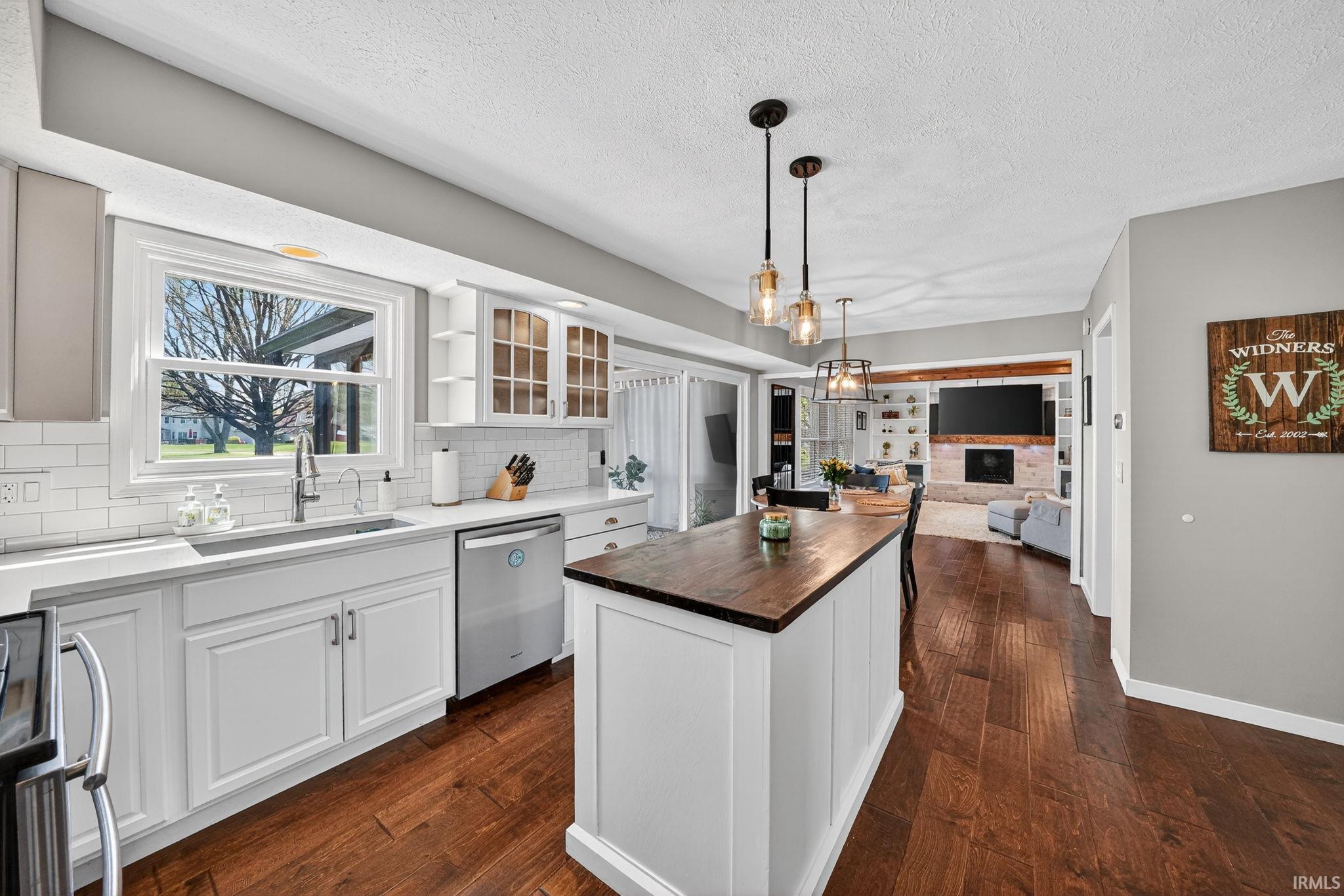 15610 Durham Way Granger IN 46530