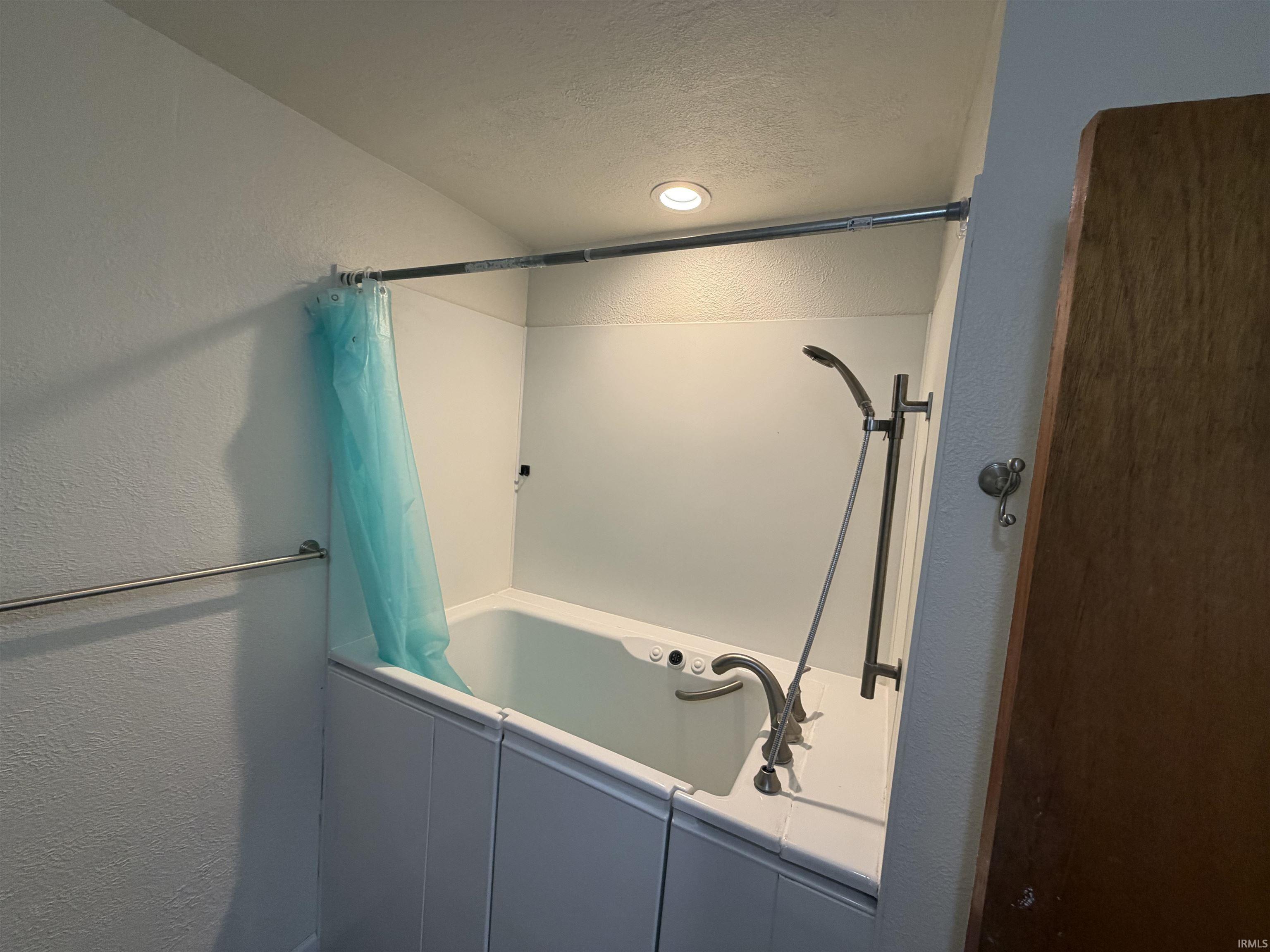 17107 Linda Street South Bend IN 46635