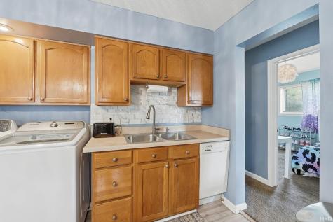 5313 Mcclellan Street Fort Wayne IN 46807