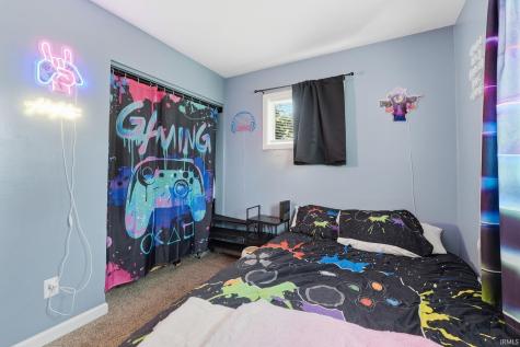 5313 Mcclellan Street Fort Wayne IN 46807