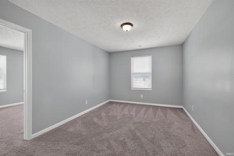 2900 W Shasta Drive Muncie IN 47303