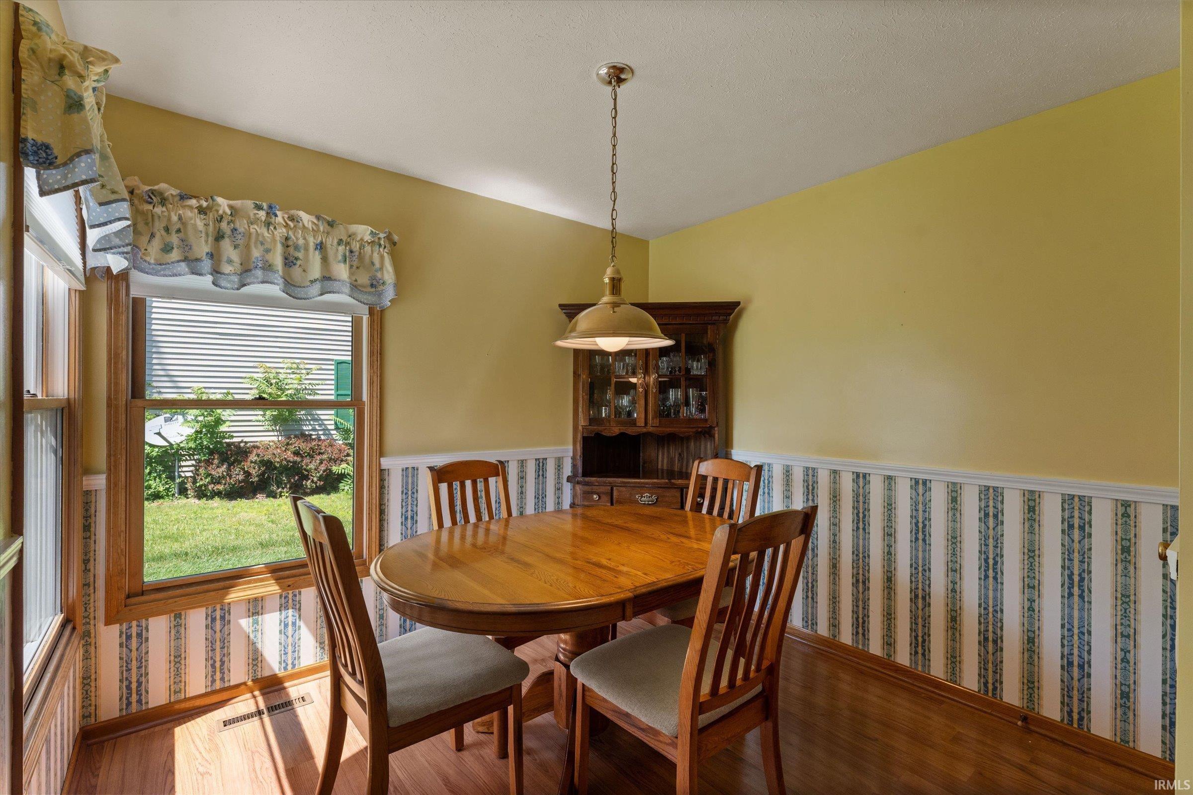 4207 Hunter Run Circle South Bend IN 46628