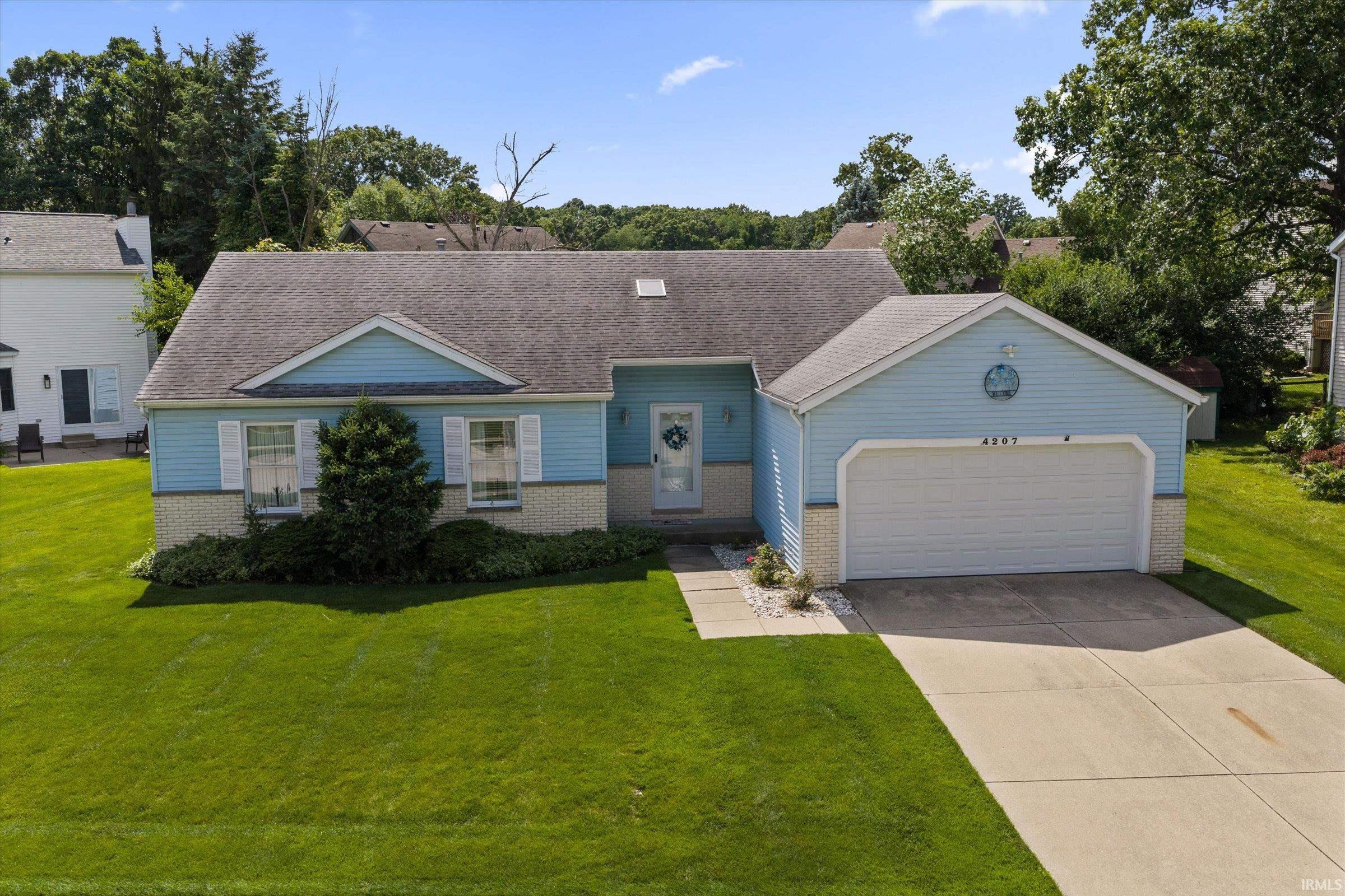 4207 Hunter Run Circle South Bend IN 46628
