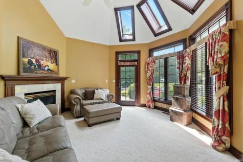 2341 S Paxton Drive Warsaw IN 46580