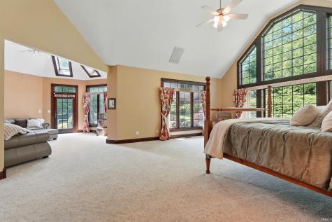 2341 S Paxton Drive Warsaw IN 46580