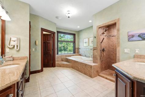 2341 S Paxton Drive Warsaw IN 46580