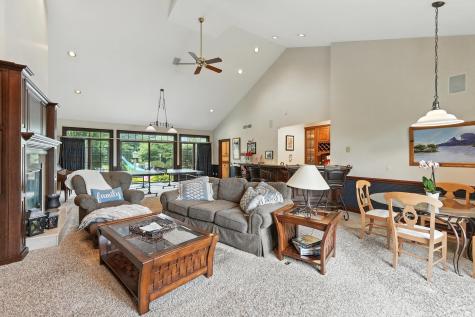 2341 S Paxton Drive Warsaw IN 46580