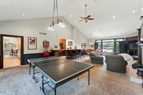 2341 S Paxton Drive Warsaw IN 46580