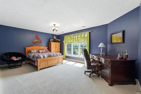 2341 S Paxton Drive Warsaw IN 46580
