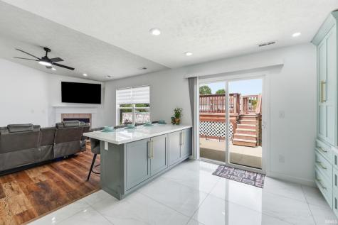 332 Plantation Way Lafayette IN 47909