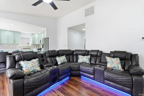 332 Plantation Way Lafayette IN 47909