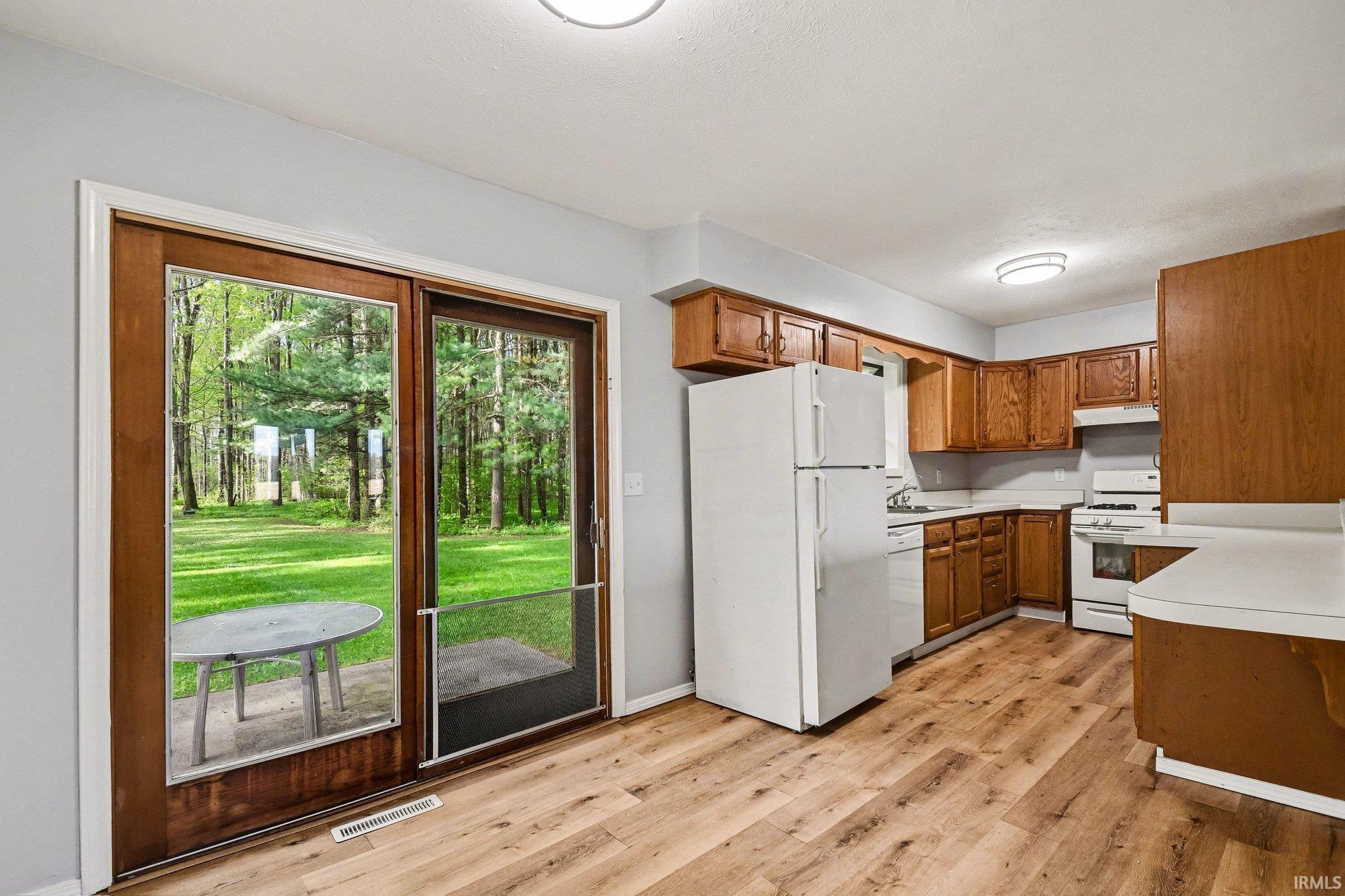 18360 Roosevelt Road South Bend IN 46614