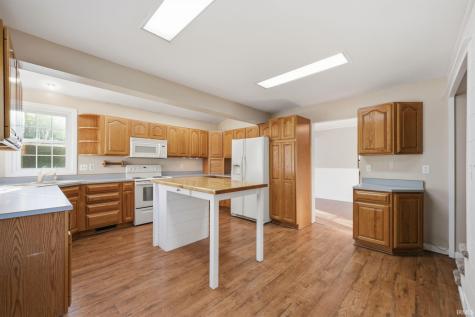 420 W Perkins Street Hartford City IN 47348