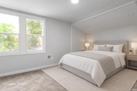 1046 Lawndale Avenue South Bend IN 46628
