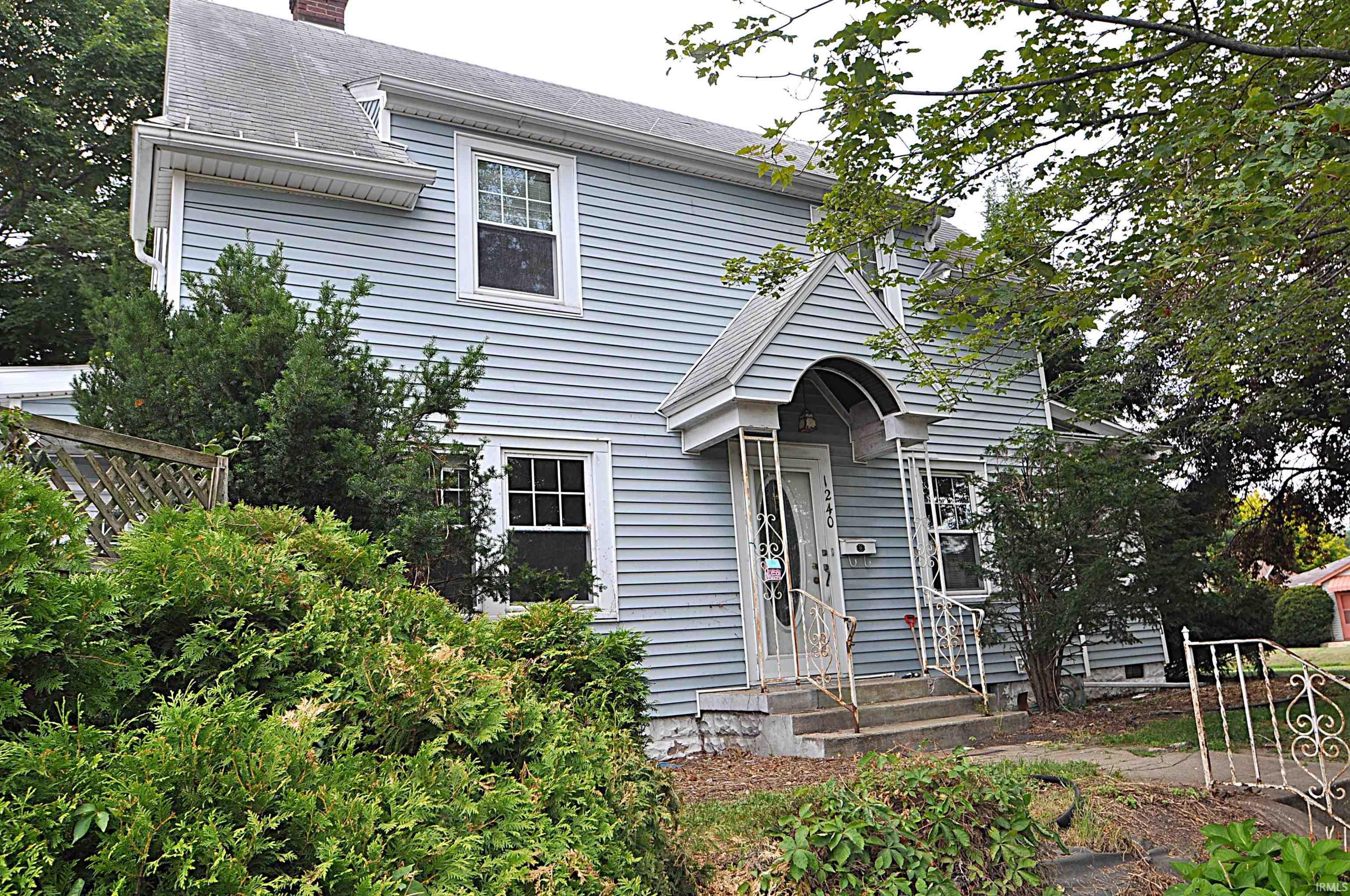 1240 Altgeld Street South Bend IN 46614
