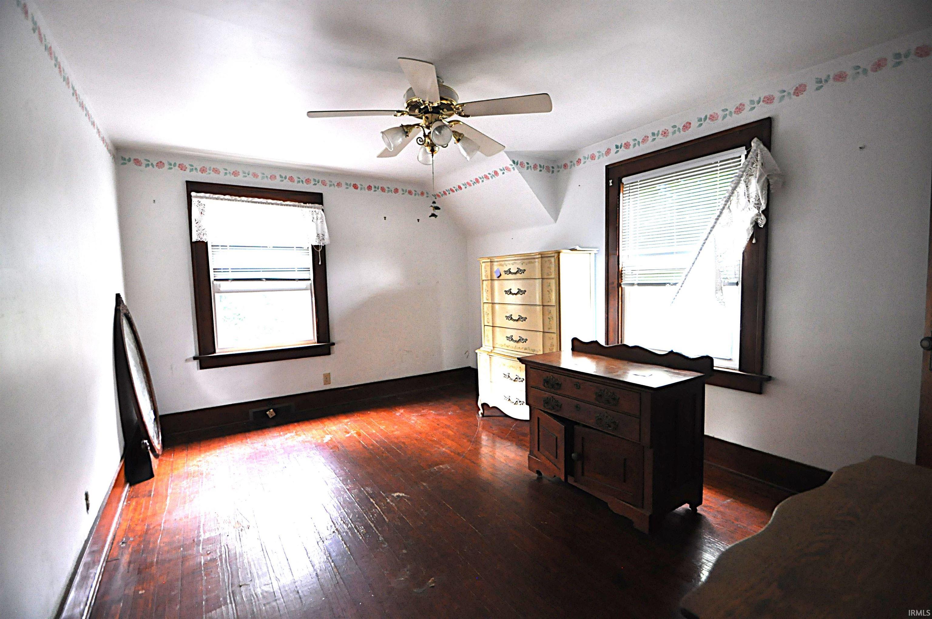 1240 Altgeld Street South Bend IN 46614