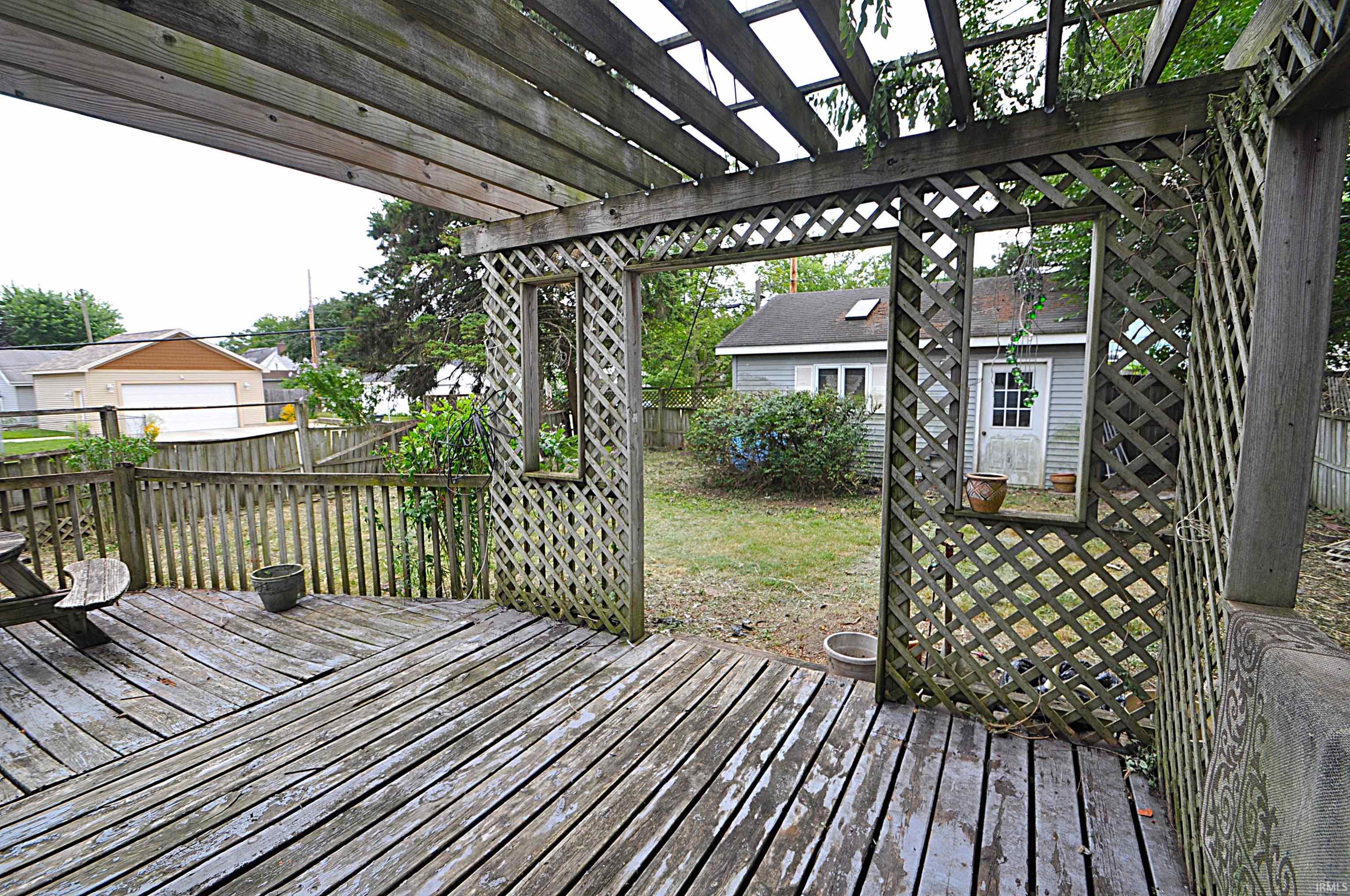 1240 Altgeld Street South Bend IN 46614