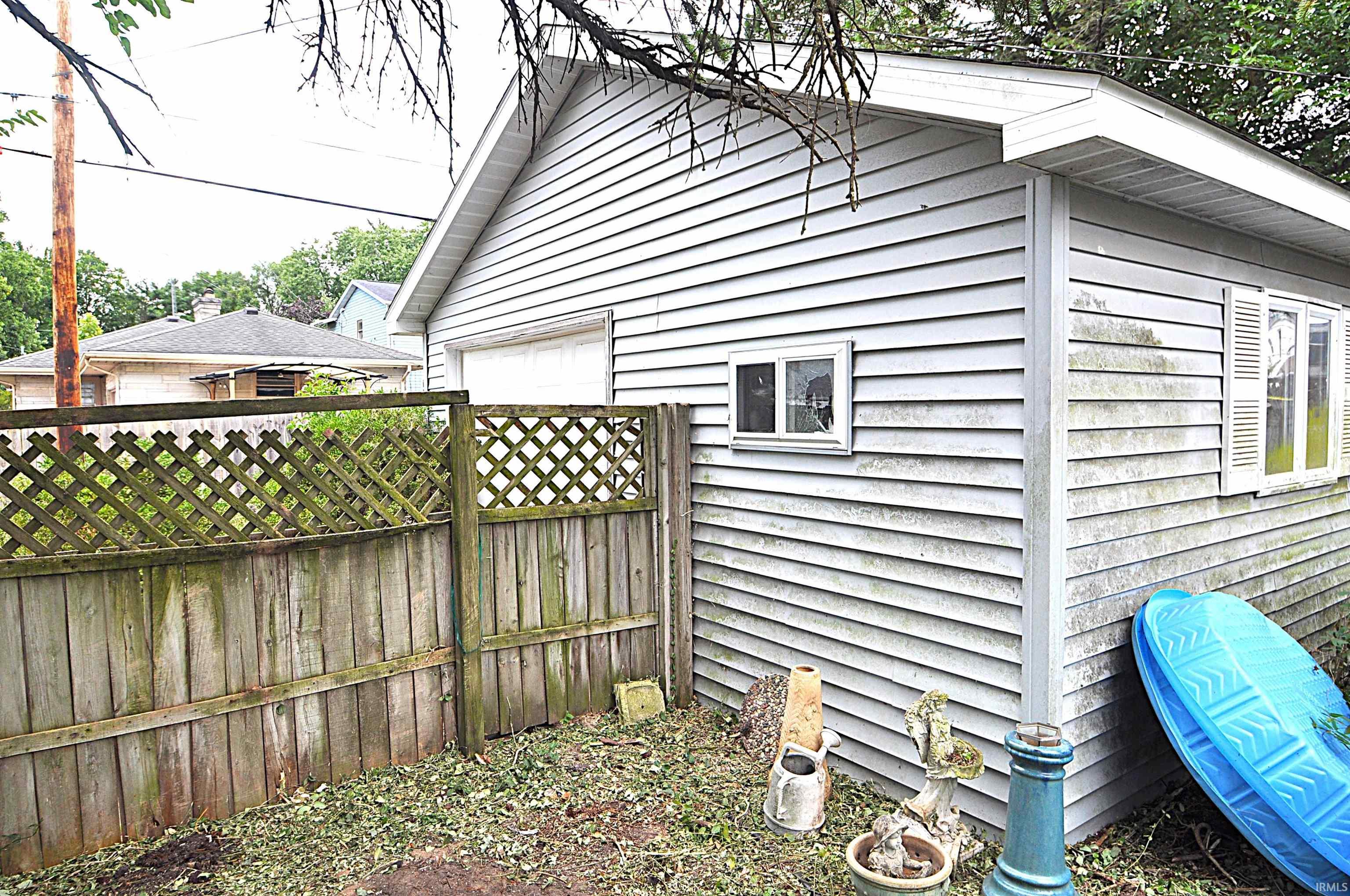 1240 Altgeld Street South Bend IN 46614