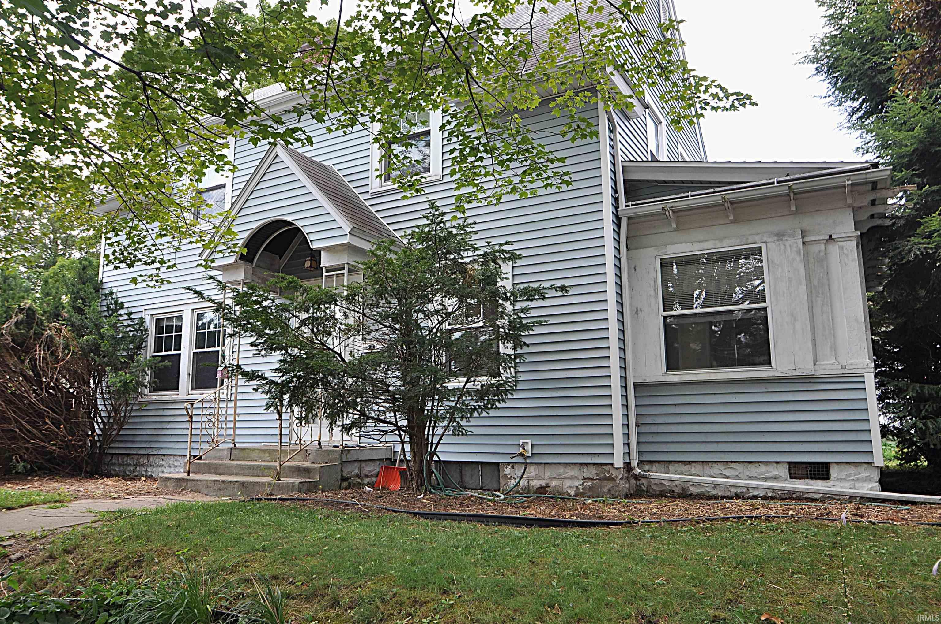 1240 Altgeld Street South Bend IN 46614