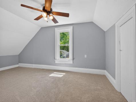 1608 Sinclair Street Fort Wayne IN 46808