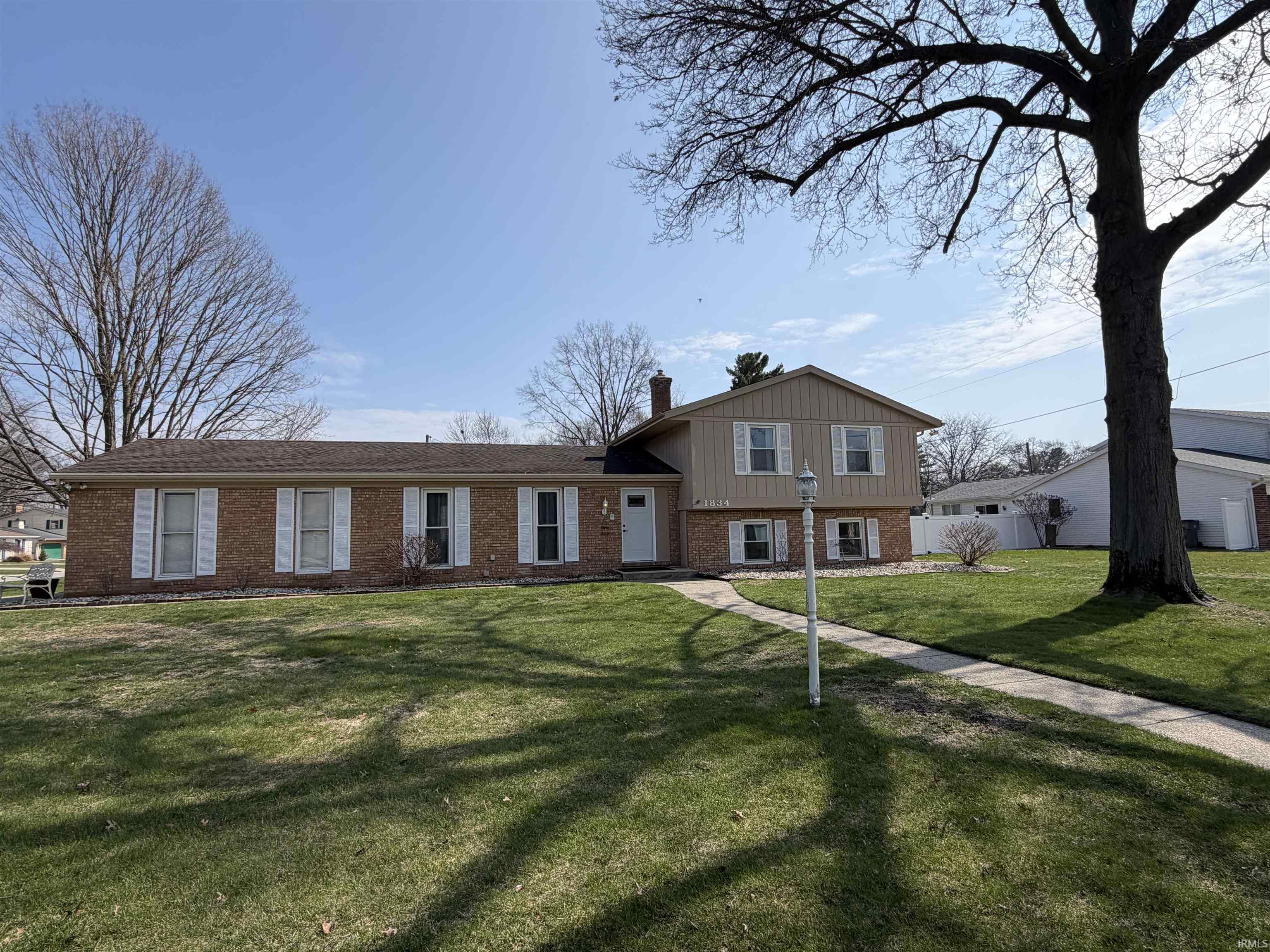 1834 Crabtree Lane Elkhart IN 46514