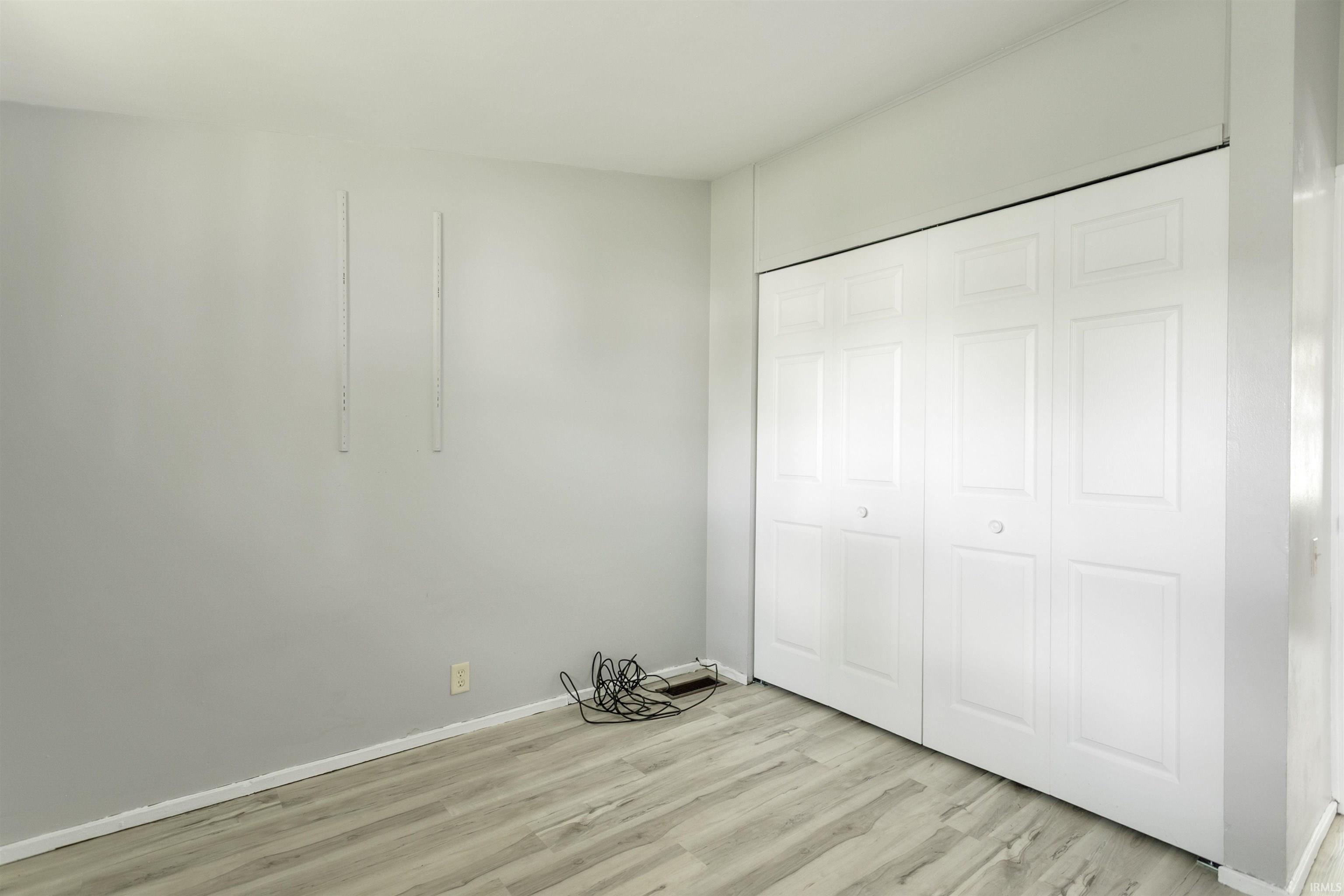 1308 Browne Lane South Bend IN 46615