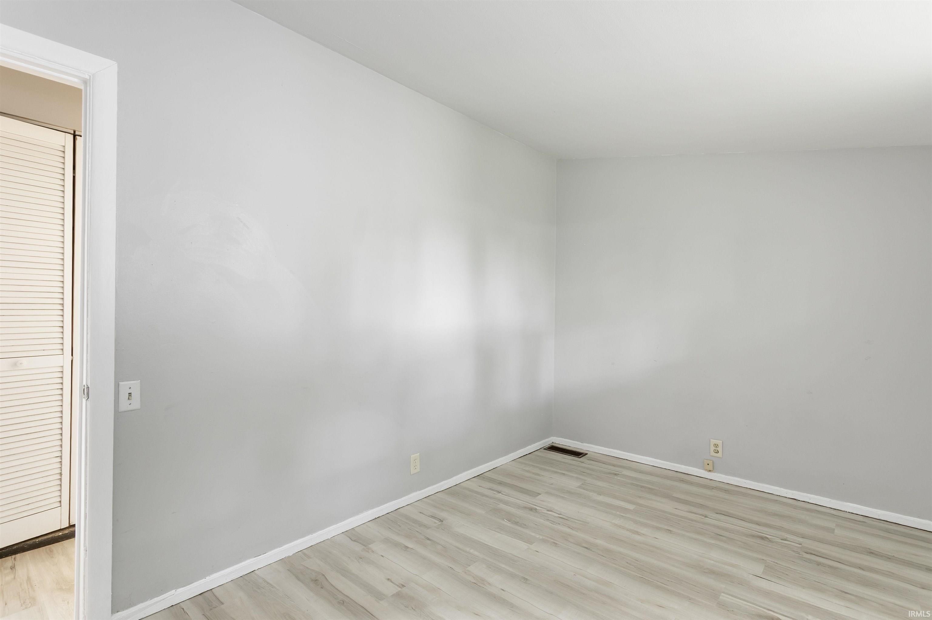 1308 Browne Lane South Bend IN 46615