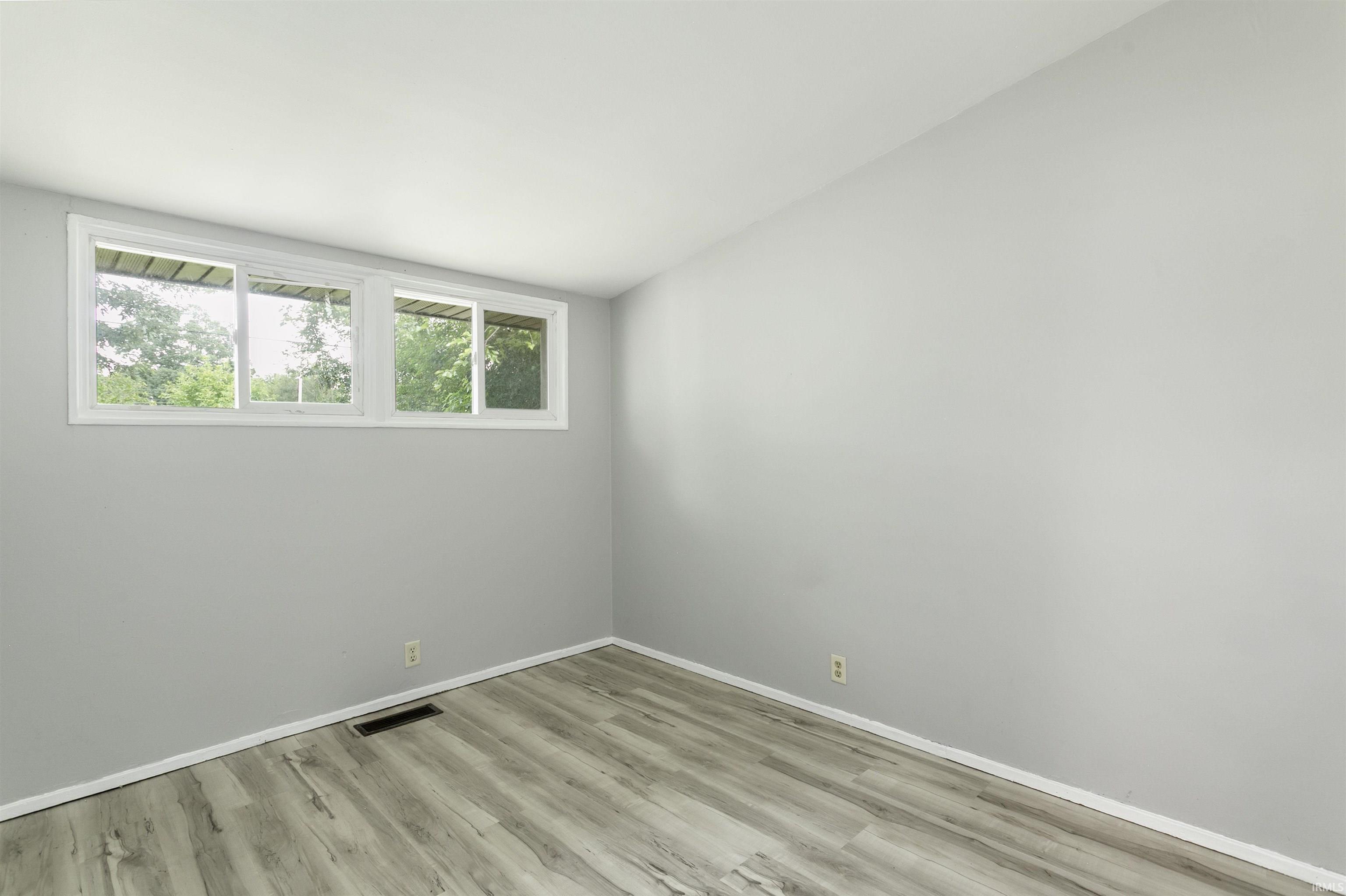 1308 Browne Lane South Bend IN 46615