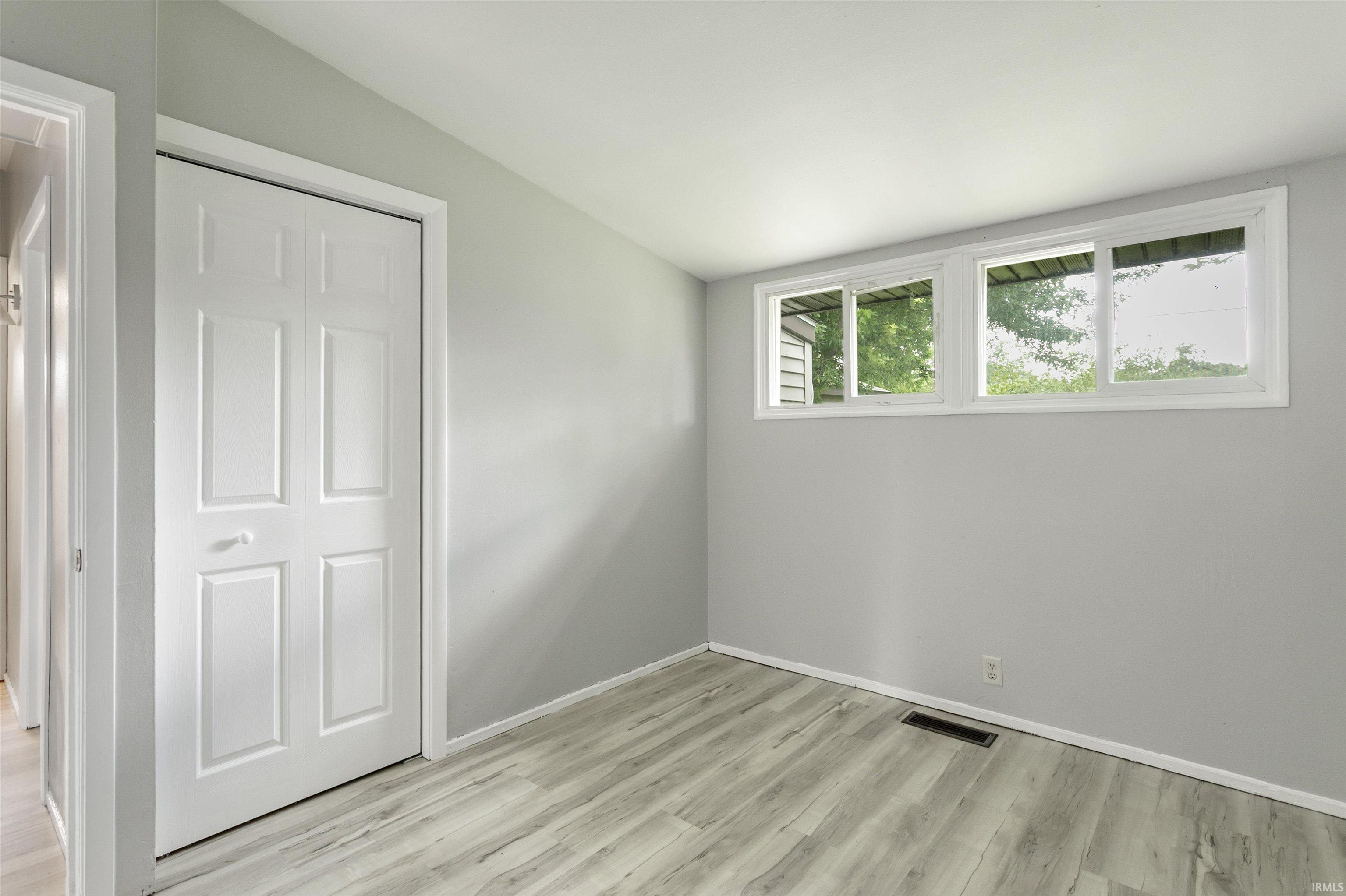 1308 Browne Lane South Bend IN 46615