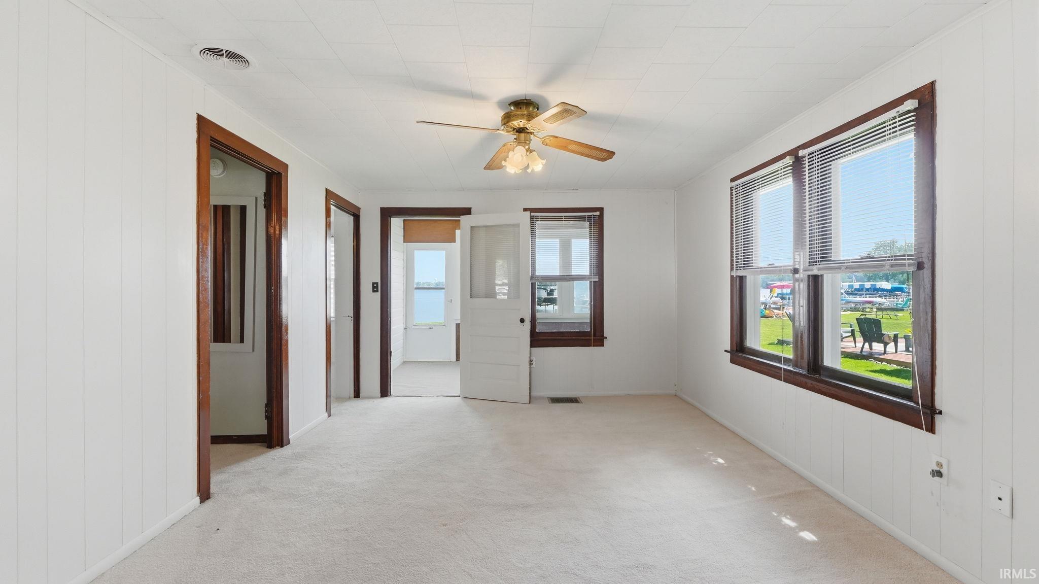 630 E Lakewood Avenue Warsaw IN 46580