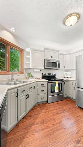 1019 Woodland Springs Place Fort Wayne IN 46825